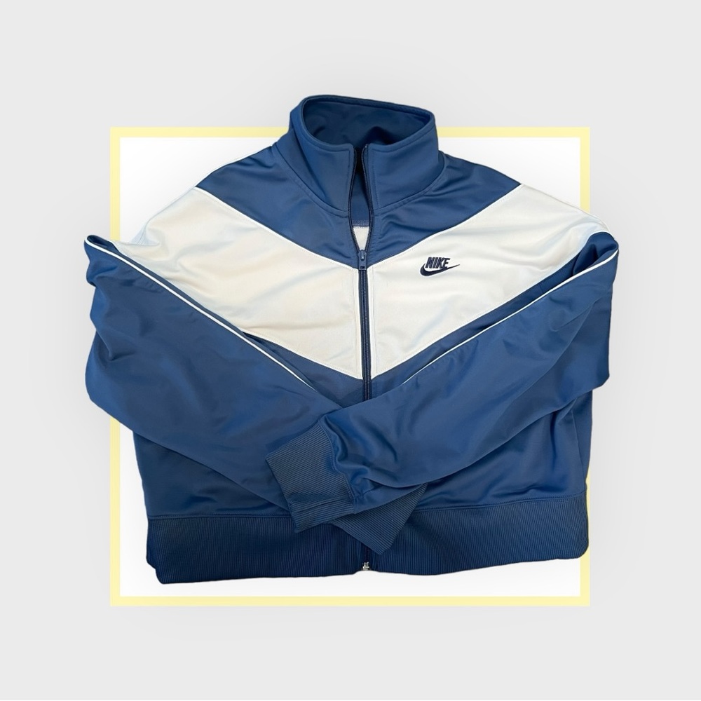 Nike Cropped Track Jacket